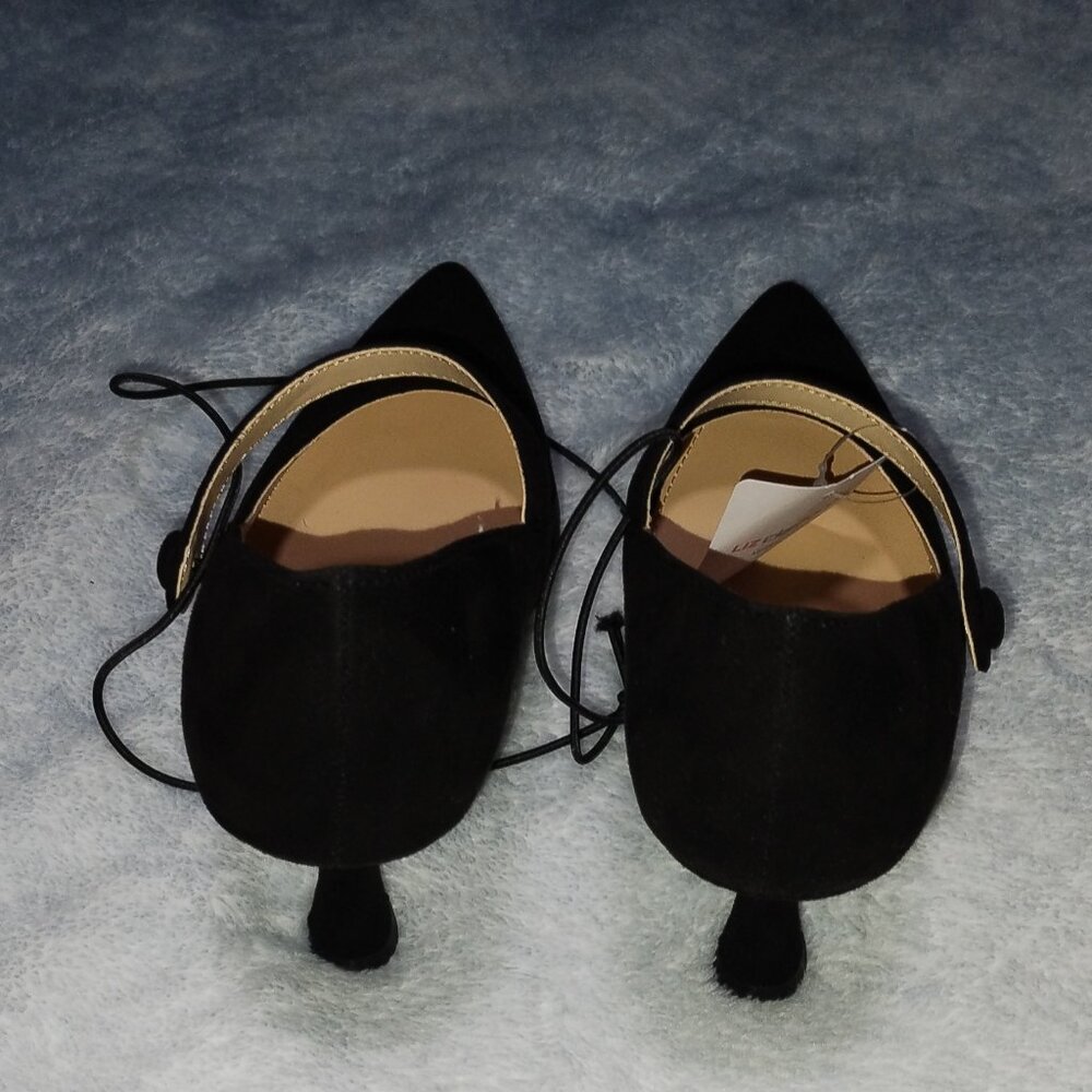 Women's LC Peak/Black Shoes Size 6M. NWT/NWOB. Retail $65.00. - Picture 3 of 7
